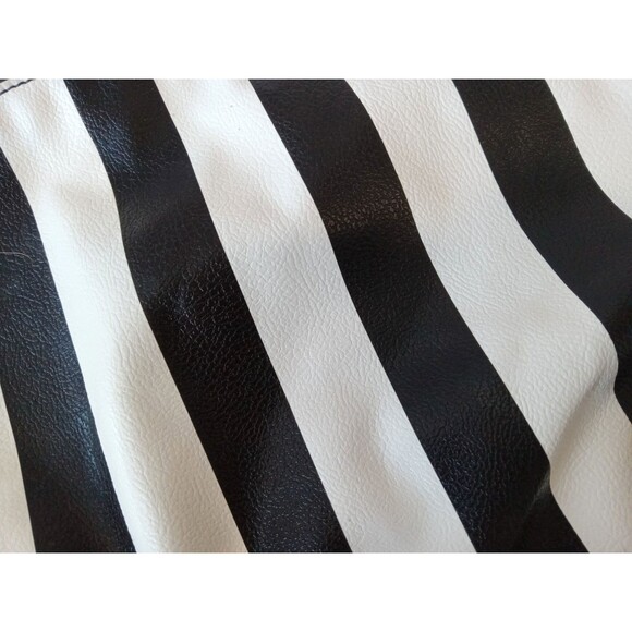 Unbranded Black & White Striped Beetlejuice Inspired Bag w/ Silver Adj Strap - Picture 4 of 13
